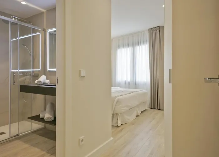 Spaces Urban Flat- 3 Bedrooms, 3 Bathrooms, Huge Terrace, Near شقة *