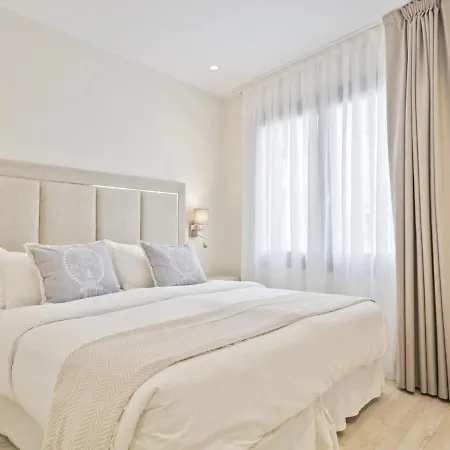 アパート Spaces Urban Flat- 3 Bedrooms, 3 Bathrooms, Huge Terrace, Near *